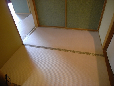 榻榻米的溫暖從玄關(guān)開始延續(xù)。